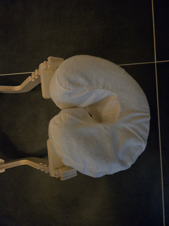 Este conjunto é mesmo ótimo! Monta-se depressa e encaixa na perfeição em qualquer colchão. A almofada de massagem par...